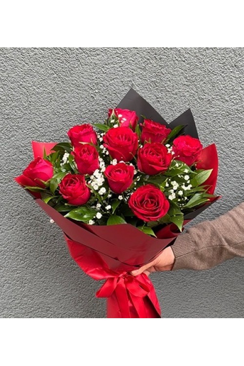 11 ADET KIRMIZI GÜL BUKETİ 