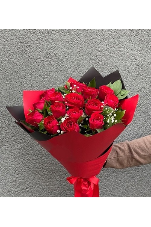 15 ADET KIRMIZI GÜL BUKETİ 