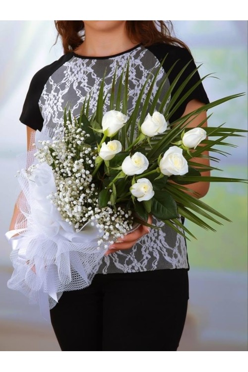 7 ADET BEYAZ GÜL BUKETİ 